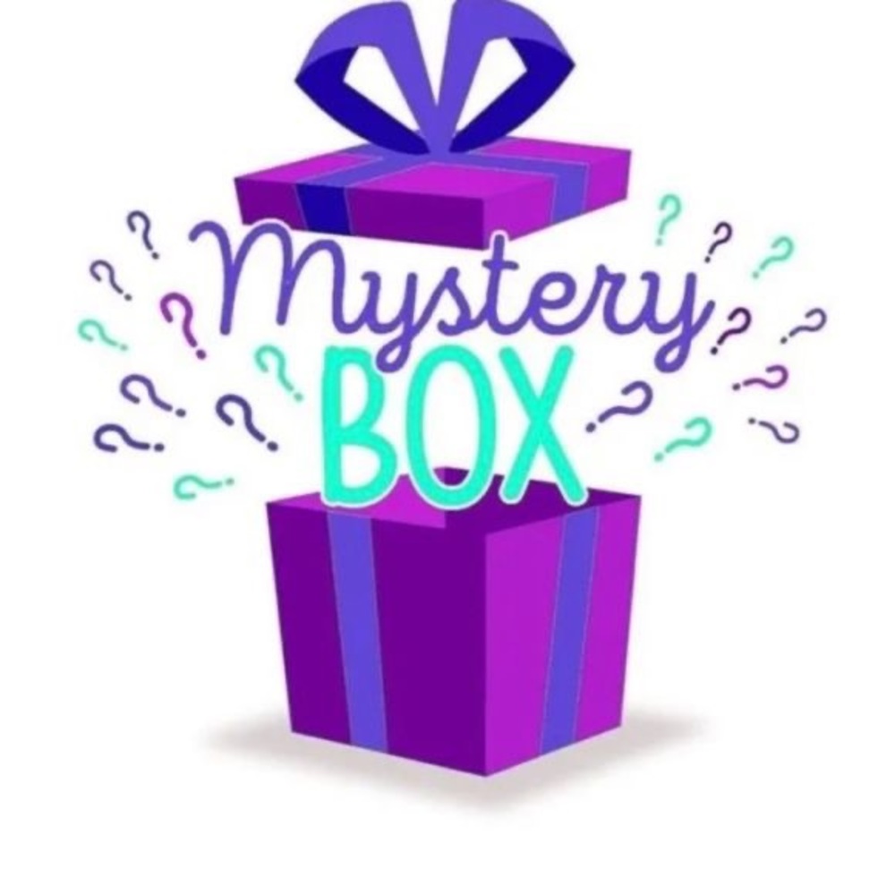 CLOTHING MYSTERY BOX - Picture 2 of 2
